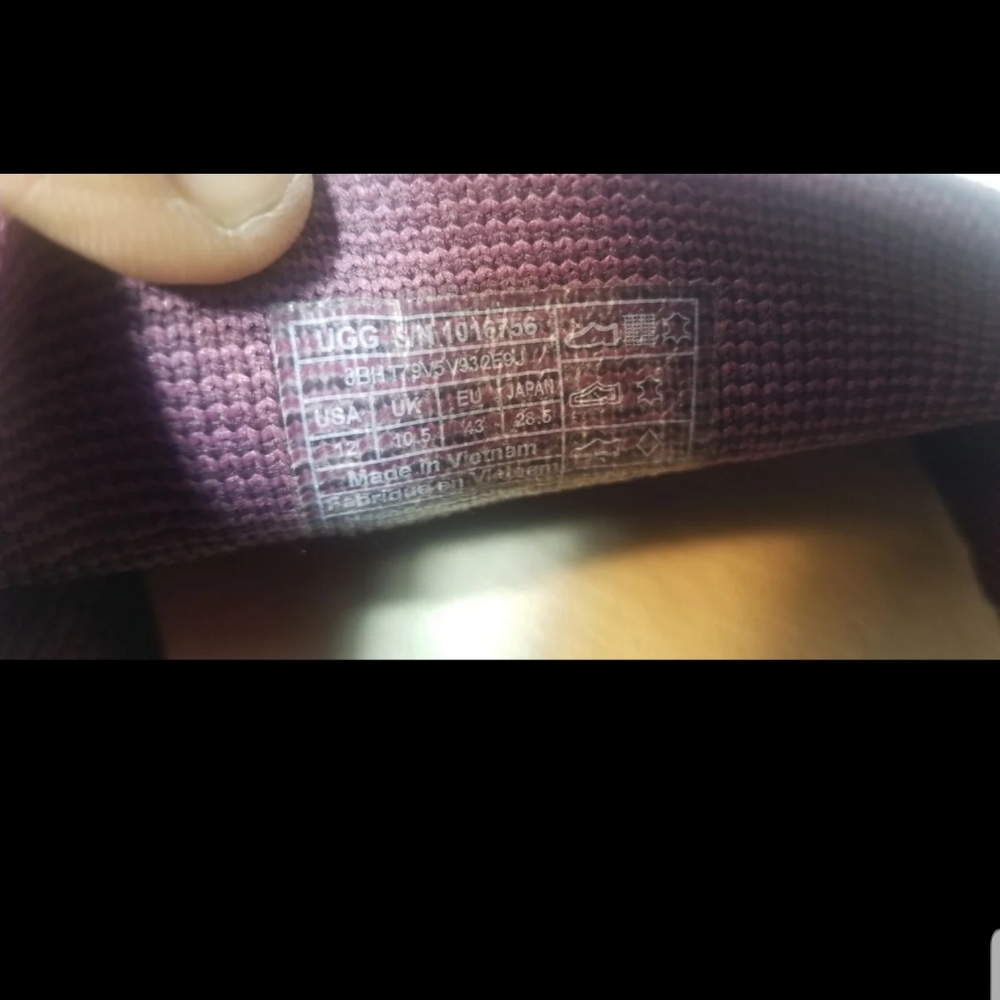 Ugg Sammy Slip on Shoe's Size 12 - Picture 7 of 8